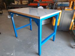 Metal table